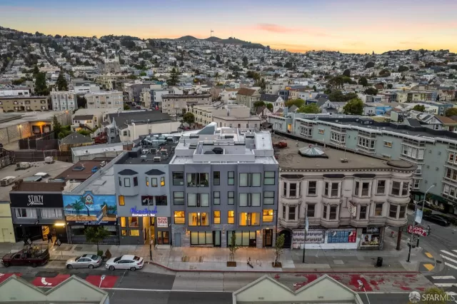 MLS: 423739333 Condo For Sale