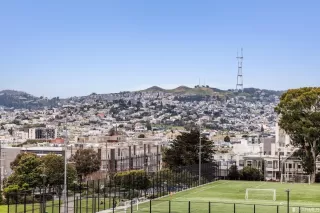 Photo #6: 423739579 Listing