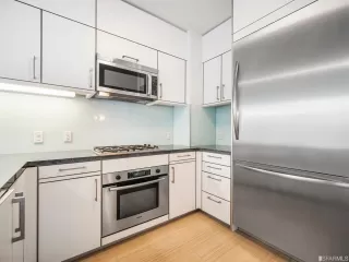 Photo #2: 423739625 Listing 