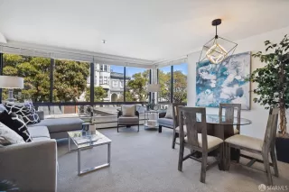 Photo #4: 423739988 Listing