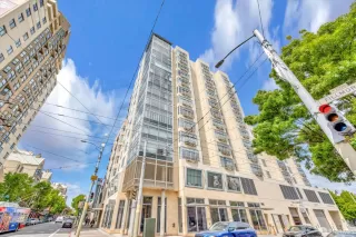 Photo #3: 423740192 Listing 