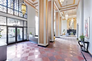 Photo #4: 423740193 Listing 