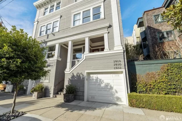 MLS: 423740361 Condo For Sale