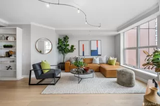 Photo #5: 423740592 Listing 