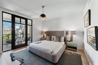 Photo #6: 423740599 Listing