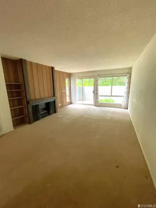 Photo #4: 423740790 Listing 