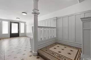 Photo #2: 423741599 Listing