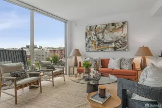 Photo #5: 423741624 Listing 