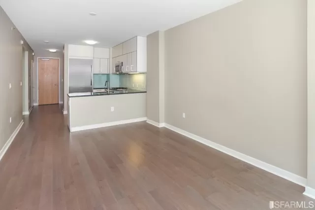 MLS: 423742069 Condo For Sale