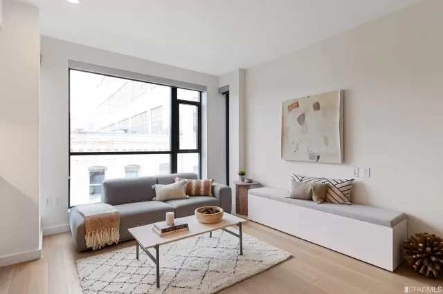 MLS: 423742615 Condo For Sale