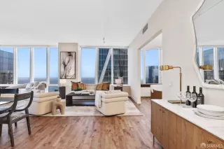 Photo #6: 423742680 Listing