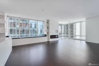 Photo #3: 423742961 Listing