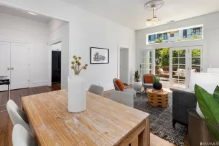 Photo #4: 423743289 Listing 