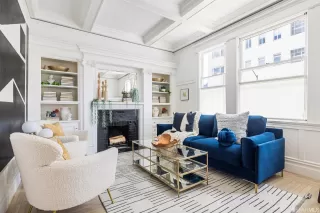 Photo #5: 423743947 Listing 