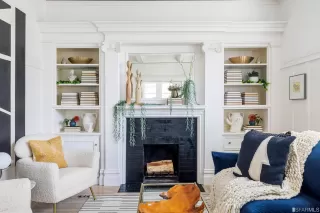 Photo #6: 423743947 Listing 