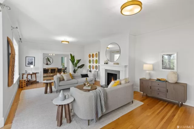 MLS: 423744428 Condo For Sale