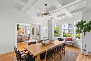 Photo #6: 423744428 Listing 