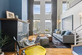 Photo #2: 423744597 Listing 