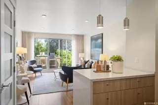 Photo #3: 423744940 Listing