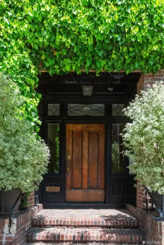 Photo #3: 423745215 Listing 