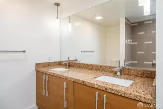 Photo #4: 423745483 Listing 