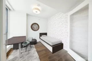 Photo #6: 423745483 Listing 