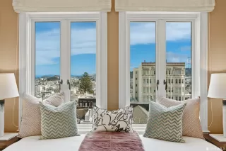 More Details about MLS # 423745676 : 2945 PACIFIC AVENUE #4