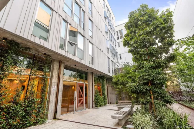 MLS: 423745742 Condo For Sale