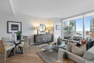 Photo #5: 423745930 Listing