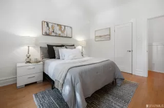 Photo #3: 423746601 Listing