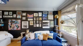 Photo #3: 423747070 Listing