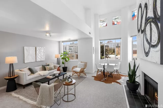 MLS: 423747097 Condo For Sale