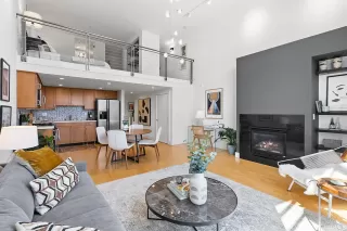 More Details about MLS # 423747121 : 68 HARRIET STREET #3