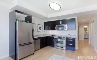 Photo #5: 423747332 Listing 