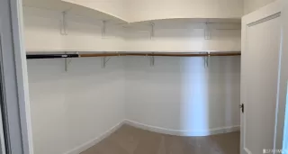 Photo #6: 423747419 Listing 