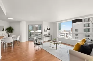 Photo #1: 423747899 Listing