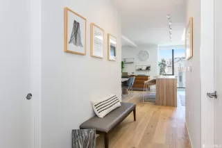 Photo #5: 423747948 Listing 