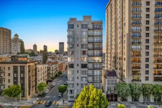 Photo #1: 423748278 Listing