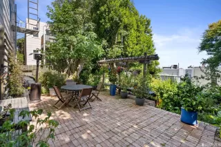 Photo #3: 423748659 Listing 