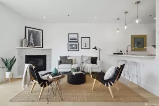 Photo #1: 423748817 Listing