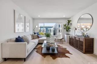 Photo #1: 423749594 Listing 