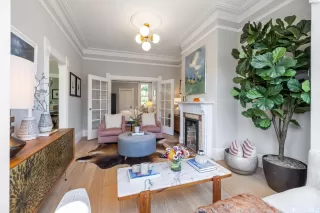 Photo #6: 423749740 Listing