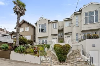 Photo #2: 423750690 Listing