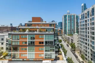 Photo #5: 423750745 Listing