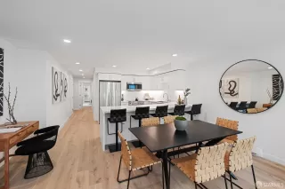 Photo #5: 423751070 Listing 