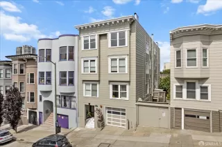 Photo #3: 423751984 Listing