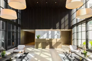 Photo #4: 423752046 Listing