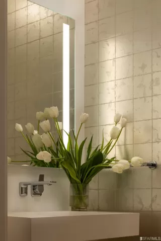 Photo #3: 423752056 Listing 