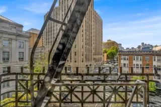 Photo #1: 423752396 Listing