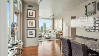 Photo #3: 423752631 Listing 